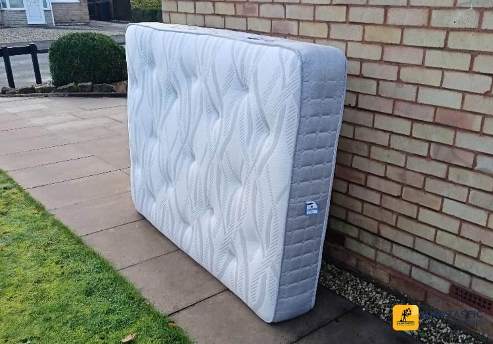 bed-and-mattress-collection-Wisewood-double-mattress