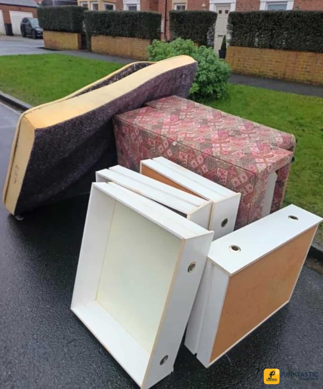bed-recycling-Sheffield-outside