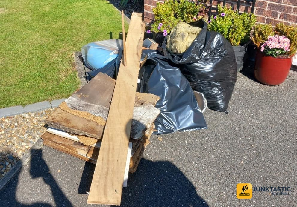 rubbish-removal-Stocksbridge-rubbish-pile2