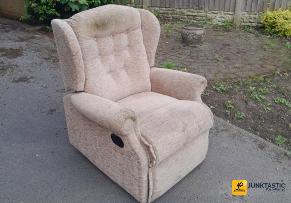 sofa-clearance-Sheffield-armchair