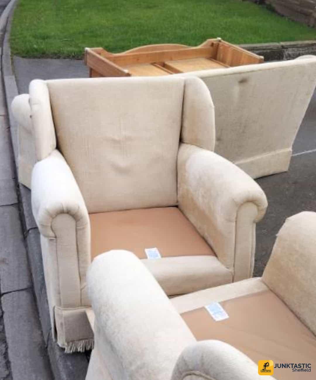 sofa-clearance-Sheffield-suite